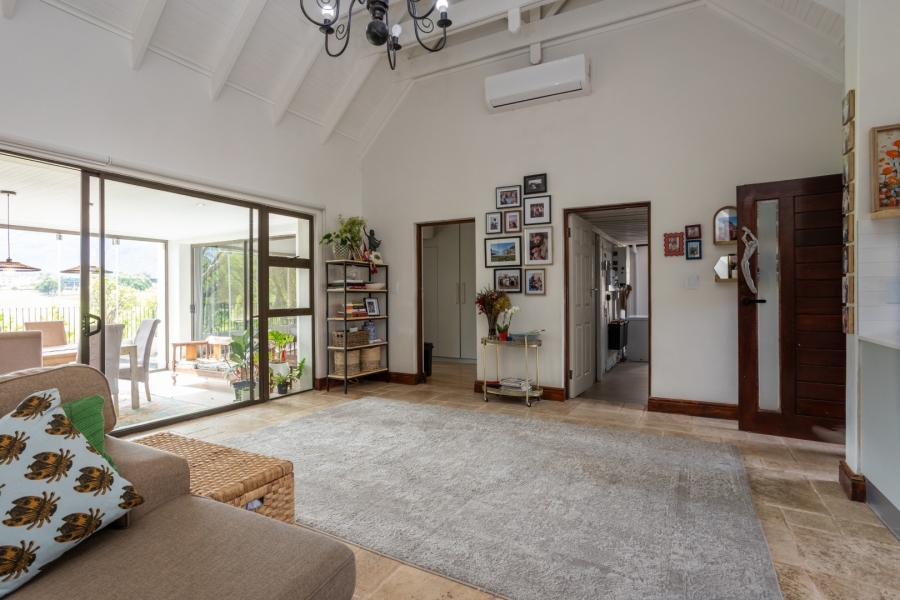 3 Bedroom Property for Sale in Boschenmeer Golf Country Estate Western Cape